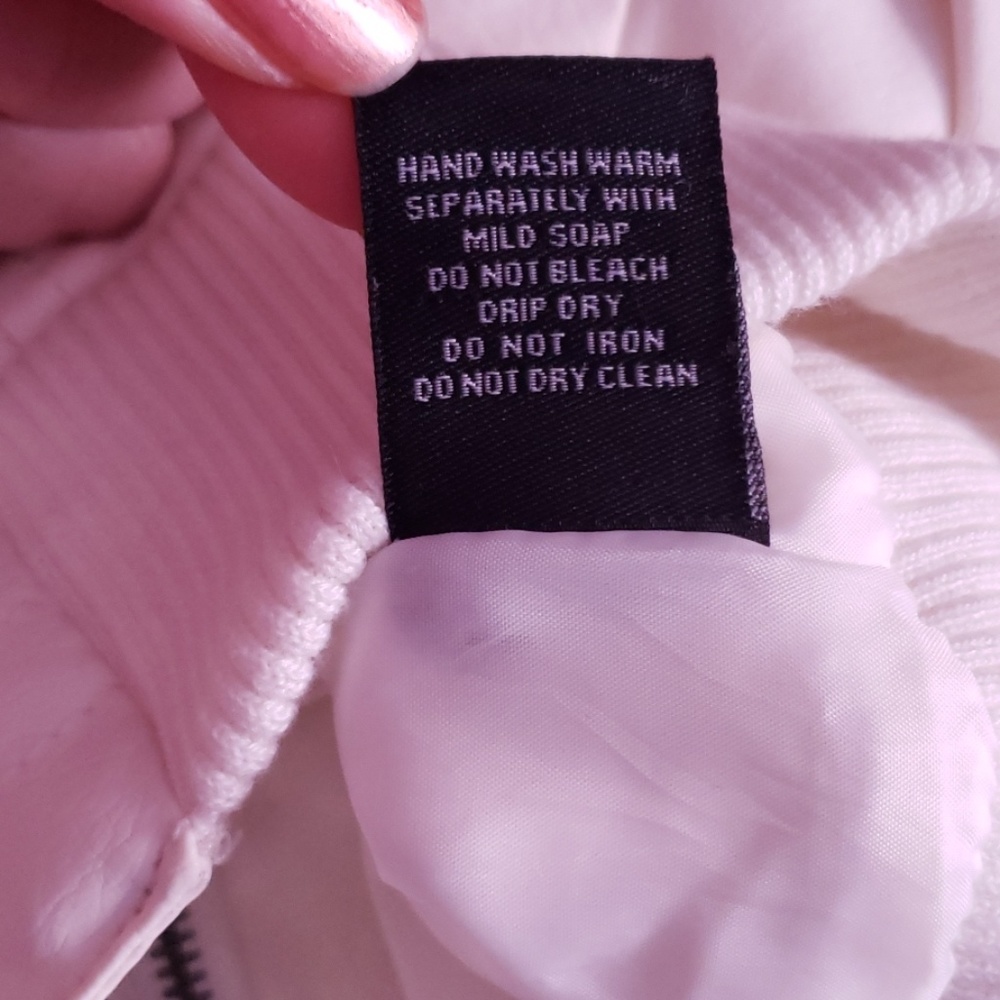 Cream Jacket. Deb - image 7